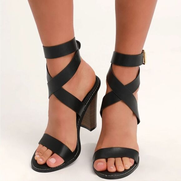 BRAND NEW LILIANA ANKLE STRAP POINTED TOE HIGH HEEL SANDAL - Picture 11 of 15